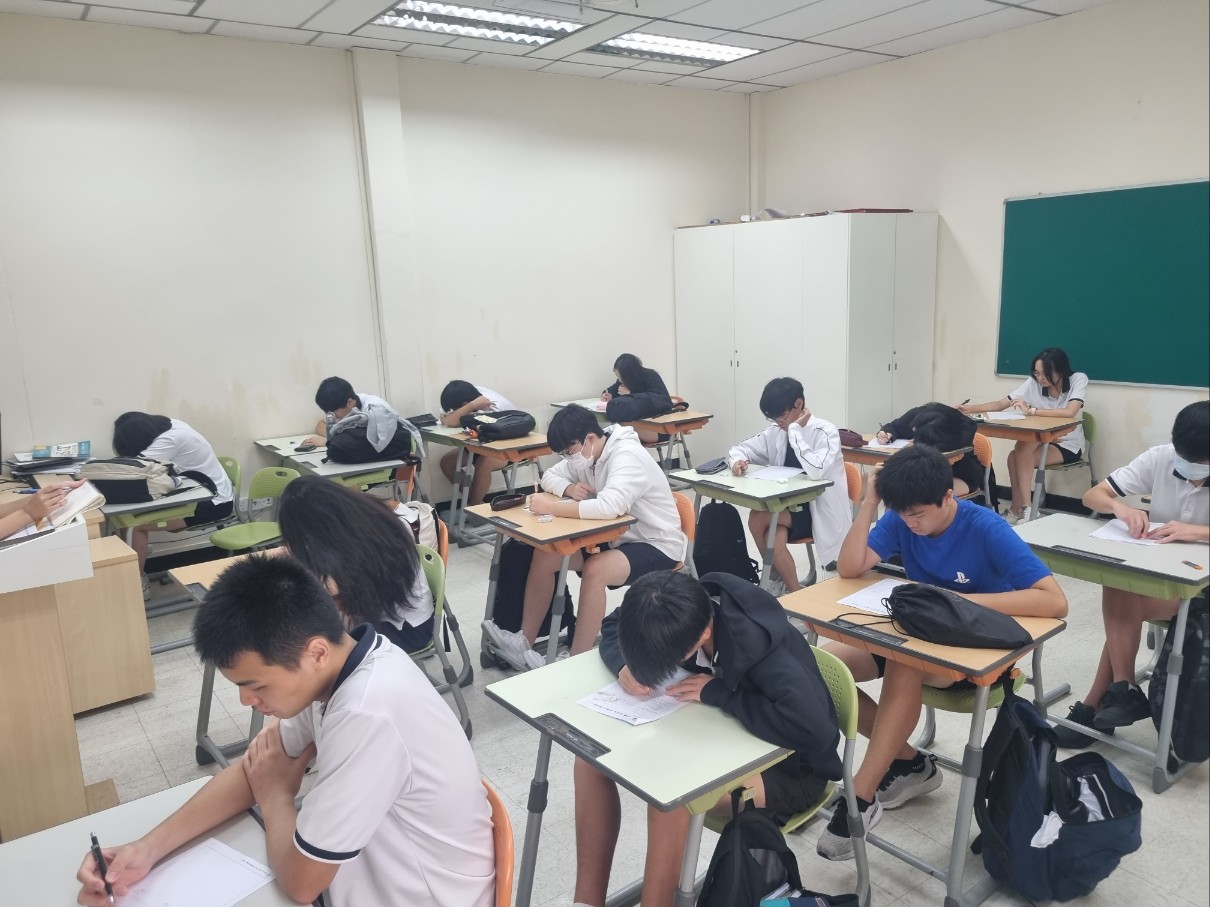 수학 창의력 및 논리적 글쓰기 한마당