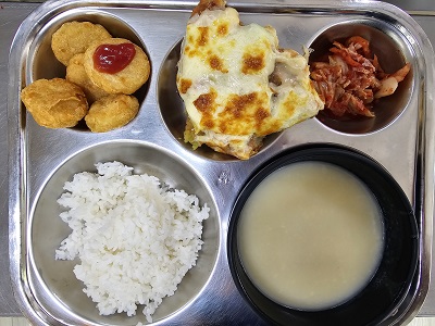 4.11:쌀밥,크림스프,치킨너겟&케찹,고구마그라탕,배추김치